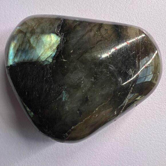 Labradorite Crystal‎ Palmstone (7) - Picture 6 of 10